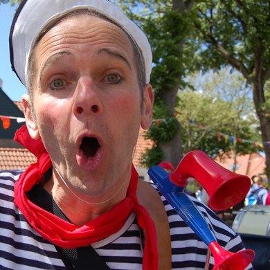zingende-matroos-solo-muzikant-sail-2015-zeeman-liedjes-zee-1