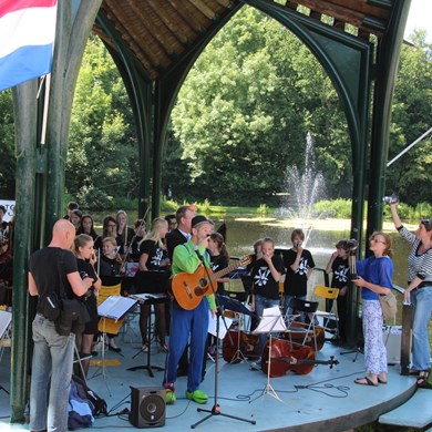 HEER DINGES - 2013 Leiden (2).jpg