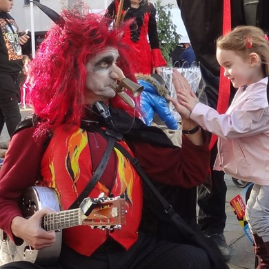 HALLOWEEN - 2013-10-26 040aa.jpg