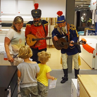 DE ANDERE FANFARE 2013-06-21 Breda Ikea (8aa).jpg