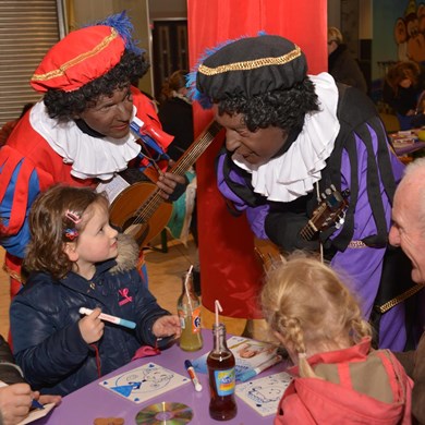 PEPERNOTENKRAKERS 2013-11-20 - Roosendaal (1) (1000x1000).jpg