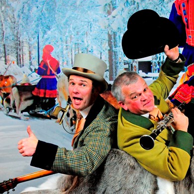 DICKENS MUSE muzikanten duo muziek akoestisch mobiel winter