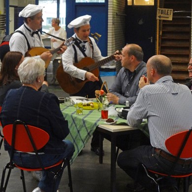 PARATATA 2015-04-25 (13)bew (1000x1000).jpg