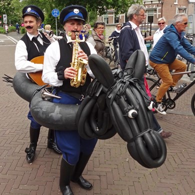 PRETPOLITIE 2015-05-25 Burgh-Haamstede (06)vb (1000x1000).jpg