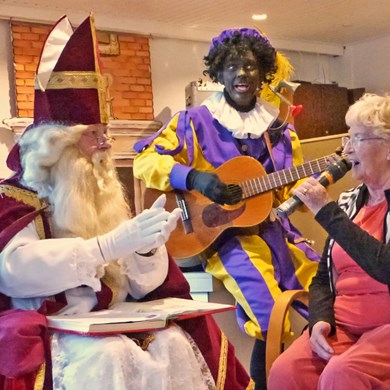 GroteFoto-W3LF6WD6 (2012-12-05 leiden)aaa (1000x1000) zonder oorbel.jpg
