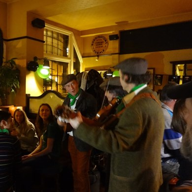 IRISH MUSE 2016-03-17 Leiden (25)vb (1000x1000).jpg