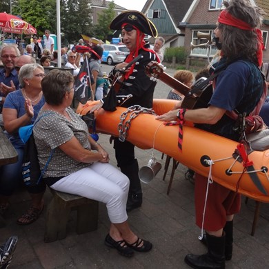 PIRATENBOOT 2016-09-10 Dirkshorn (123)v (1000x1000).JPG