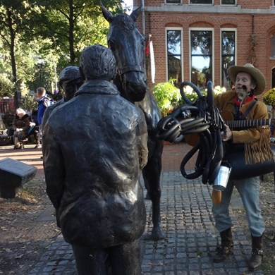 COWBOY BILLY 2016-10-16 Zuidlaren Zingende Cowboy (35).JPG
