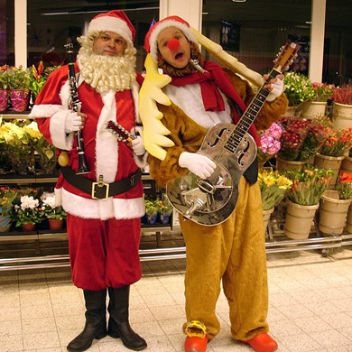 ke AERDRIJK - promo - Kerstman met Rudolf bew_bewerkt-2 (1000x1000).jpg