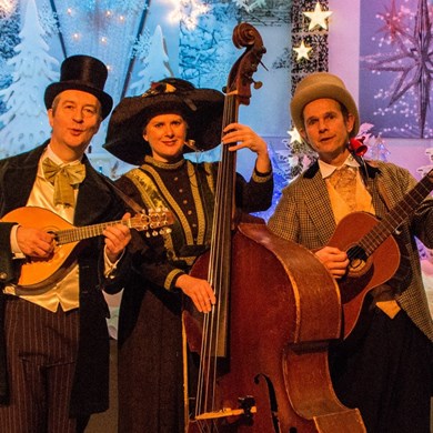 DICKENS MUSE muzikanten trio kerstmis kerst muziek akoestisch mobiel Delft
